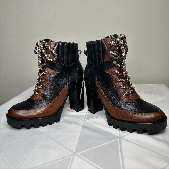 NWOB ANTONIO MELANI Women's Penn Leather and Fabric Lug Sole Boots Size 8.5 M - Picture 4 of 9